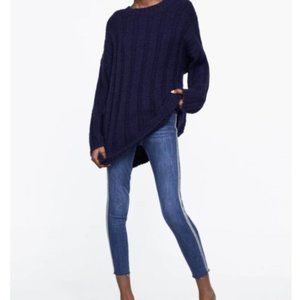 NEW Zara Jeweled Mid Rise Cropped Skinny Jeans Size 2